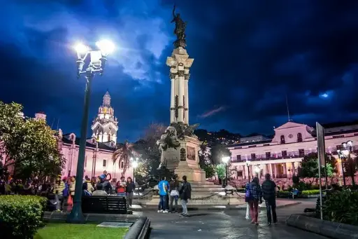 Quito Colonial + Mitad del Mundo – Full Day